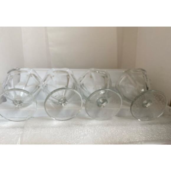 Vintage Ice Cream Sundae Dishes Clear Glass Footed Dessert Dishes Tulip Lot of 4 - Picture 9 of 12